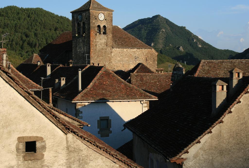 Posada Magoria Anso Exterior photo