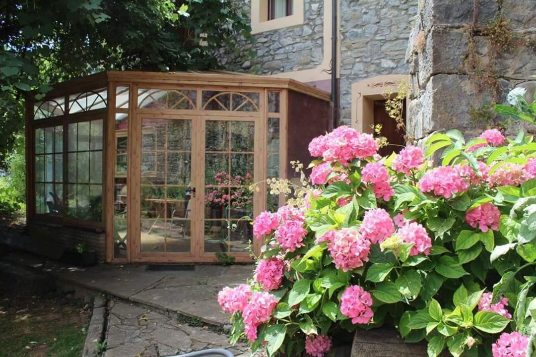 Posada Magoria Anso Exterior photo